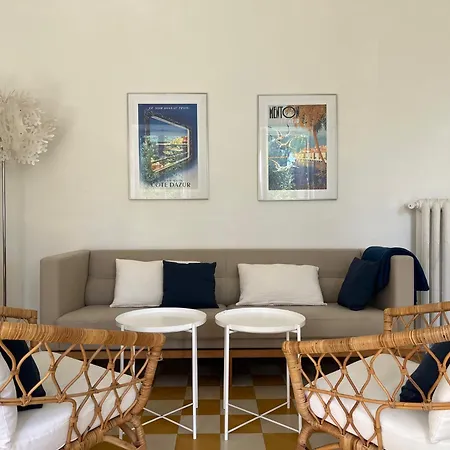 Beautiful Garden Steps From The Apartamento *